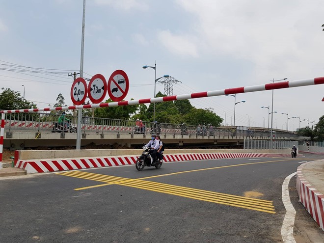 hầm chui bình triệu