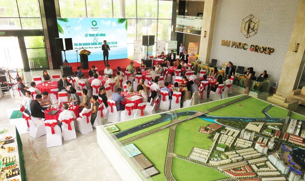 lễ trao sổ hồng tại dự án vạn phúc riverside